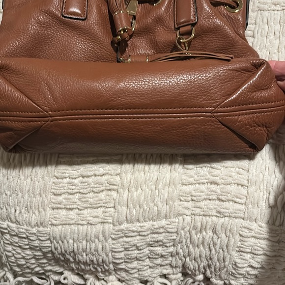 Michael Kors Medium Camden Satchel - Picture 6 of 6
